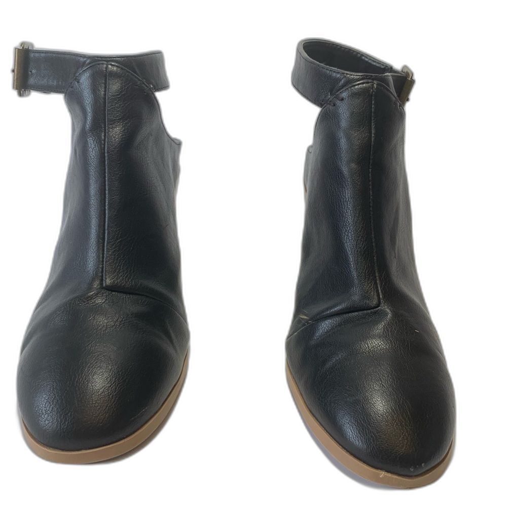Qupid Black Ankle Strap Mules Size 10 Block Heel 3” Buckle Slip On Chic - Picture 4 of 7